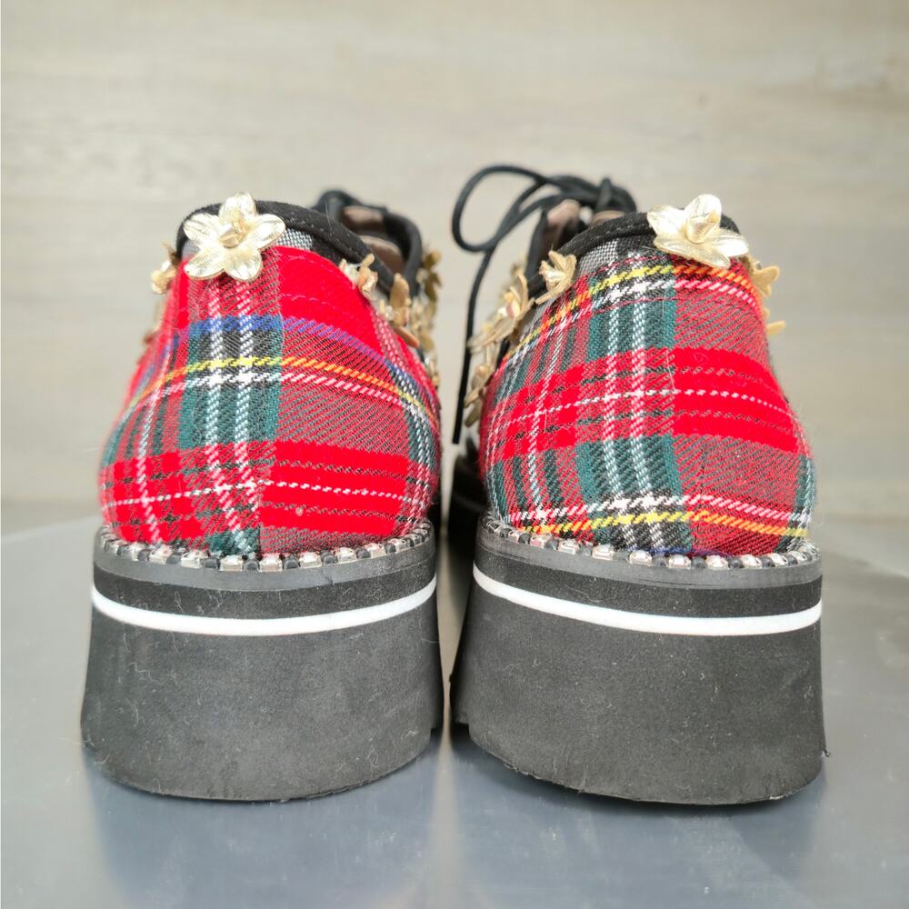 Betsey Johnson Skyla Women's Embellished Patent Leather Lace-Up Oxfords Size 9.5 - Picture 8 of 16